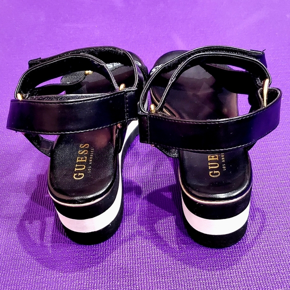GUESS Black/White Trim Wedge Sandals - Size 5.5 - Picture 3 of 6